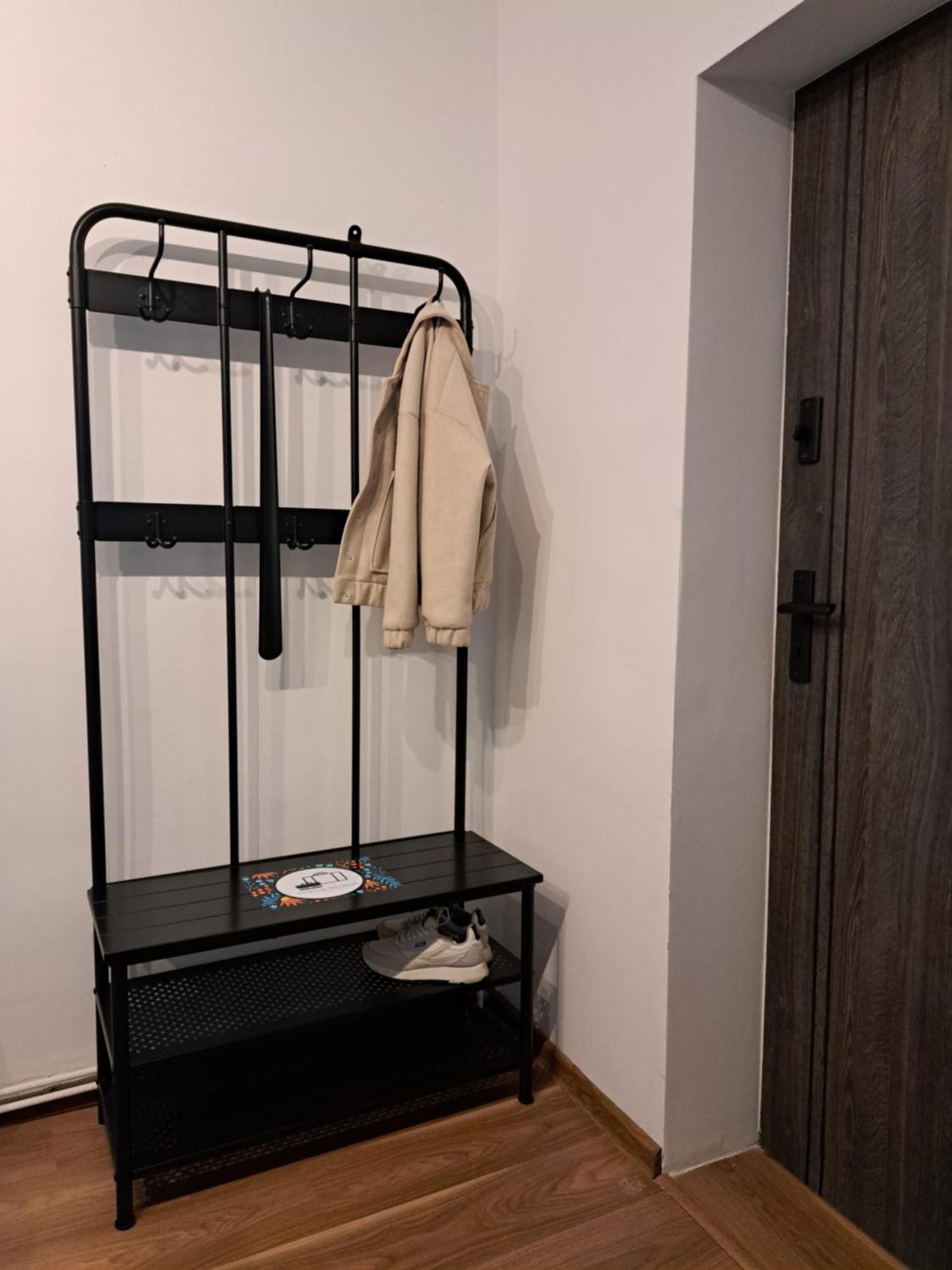 Gryfny Familok Apartment คาโตวีตเซ ภายนอก รูปภาพ